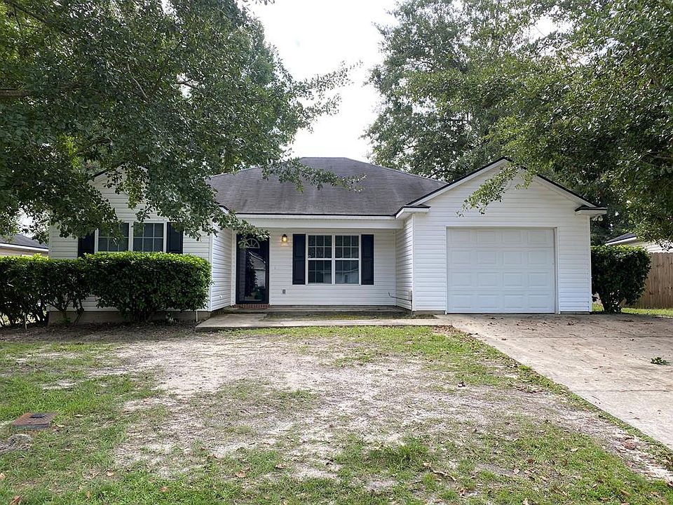 1st image of 1831 Hazel Dr