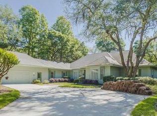 12 Pelham Rd, Savannah, GA 31411