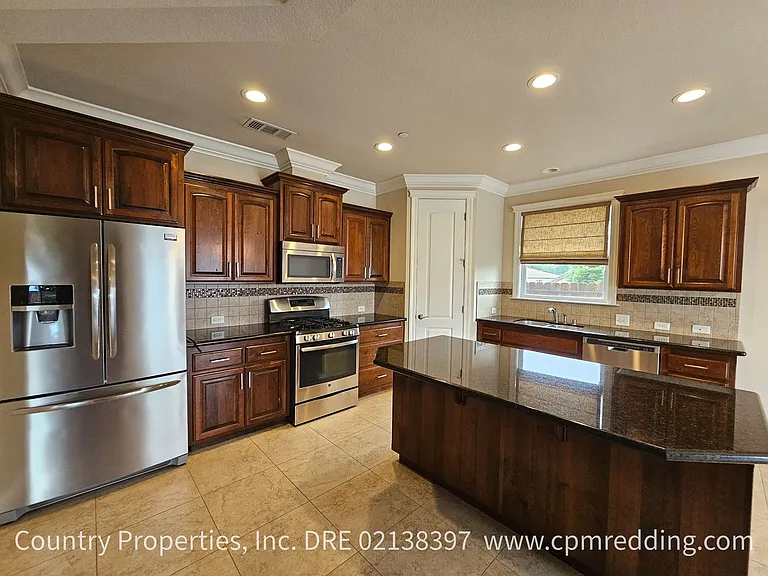3491 Carlsbad Ln — Photo 10