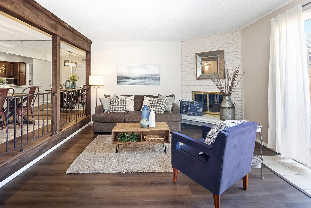 Building Photo - 3825 S Monaco Pkwy #113