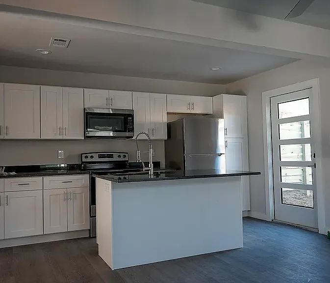 1021 S Woodrow St #A — Photo 6