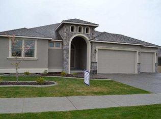 8716 Metaline Ave, Kennewick, WA 99336