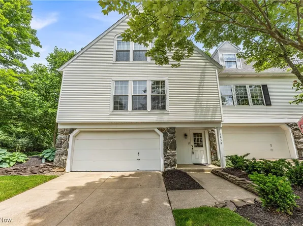 6838 Chaffee Ct, Brecksville, OH 44141