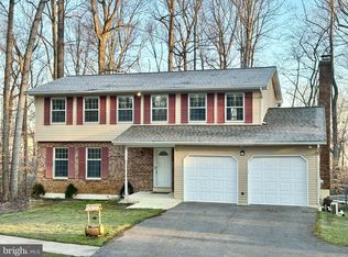 5203 Grenock Dr, Lothian, MD 20711