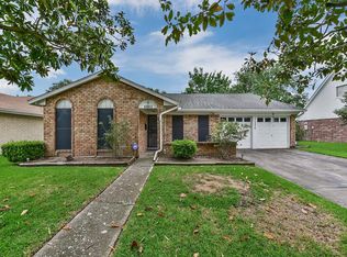 11226 Sageriver Dr, Houston, TX 77089