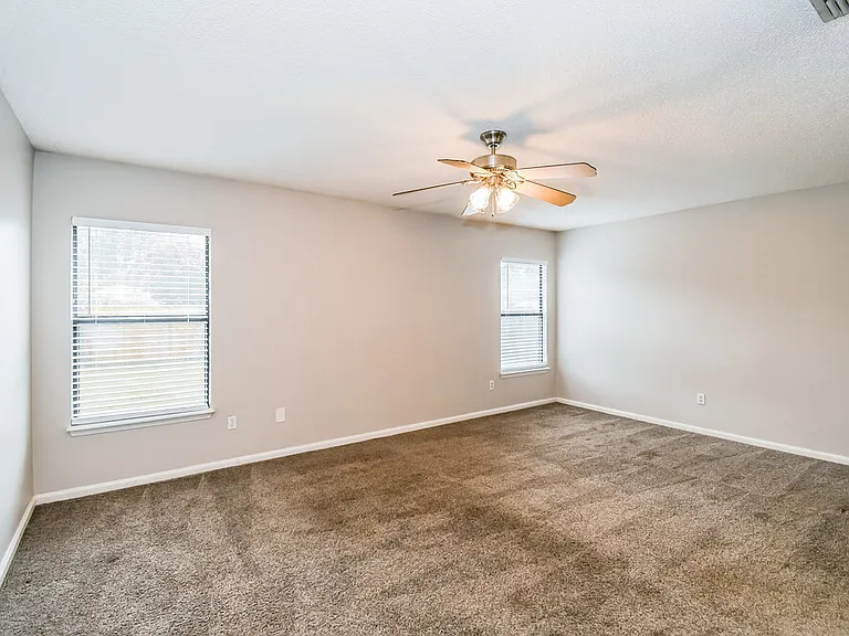 427 Federal Hill Rd — Photo 11