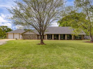 5285 Williamson Rd, Clinton, MS 39056