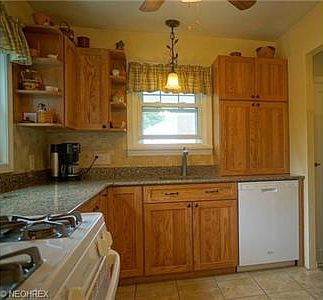 4th image of 4250 W 204th St
