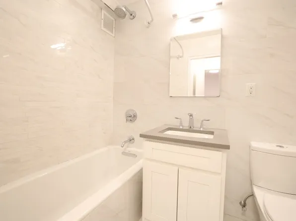 160 East 88th Street image 8 of 12