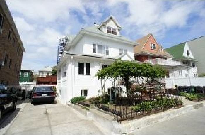 1st image of 74 Bay 29 St