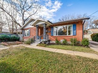 703 N Hampton Rd, Dallas, TX 75208