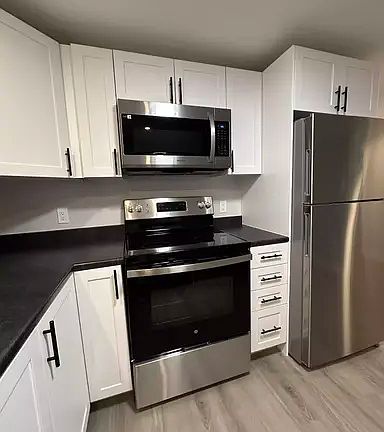 3rd image of 1287 Cartier Blvd