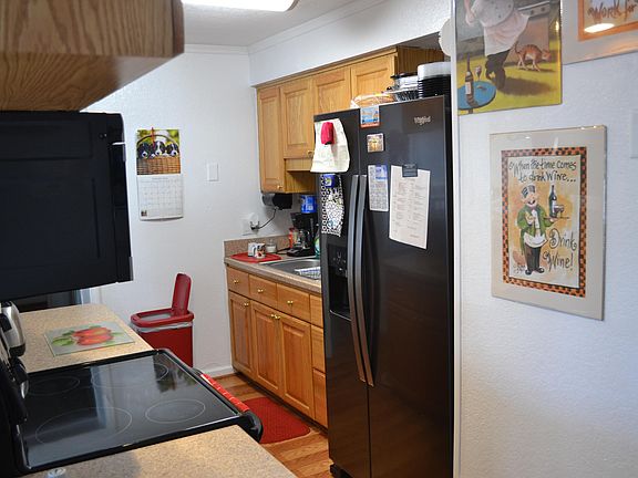5th image of 4510 Rosehill Ave