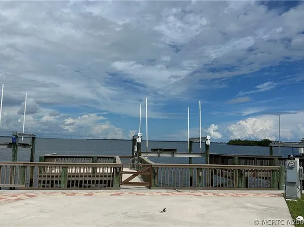 5 Nettles Blvd, Jensen Beach, FL 34957