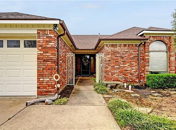 3rd image of 5104 Canton Ave