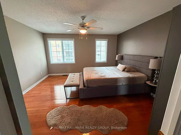 418 Somerset St W — Photo 7