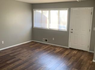 3220 Grimes Ave N, Robbinsdale, MN 55422