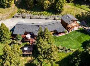 181 Hilltop Ln, McKinleyville, CA 95519