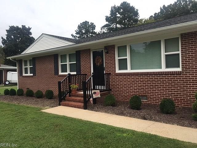 1st image of 303 Richardson Ave
