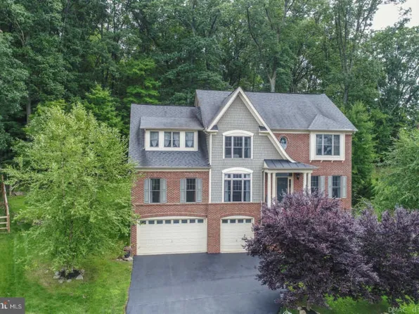 6720 Court, New Market, MD 21774