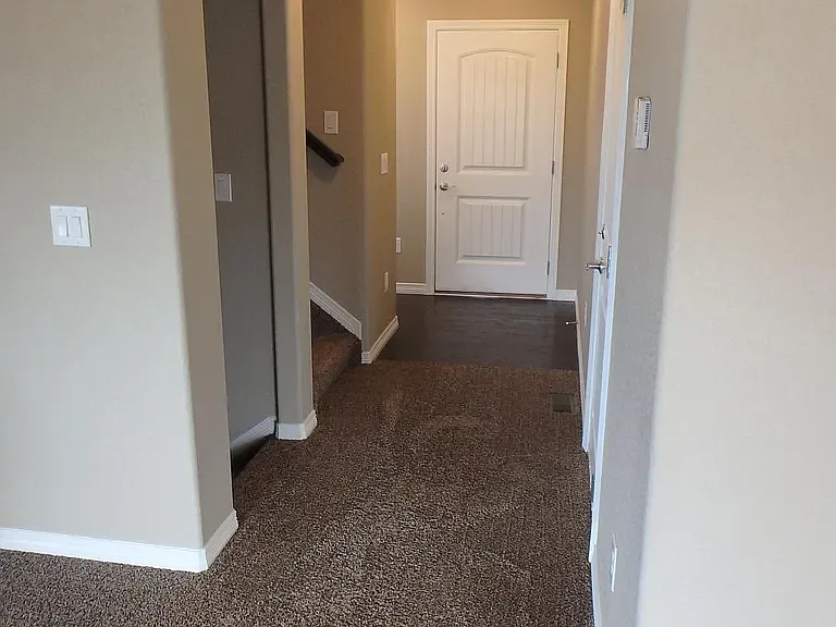 10813 Rowley Dr — Photo 8