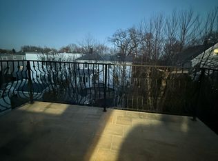 44 Briggs Ave FLOOR 2, Yonkers, NY 10701