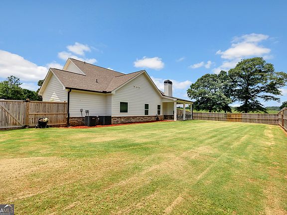 4th image of 3261 George Williams Rd