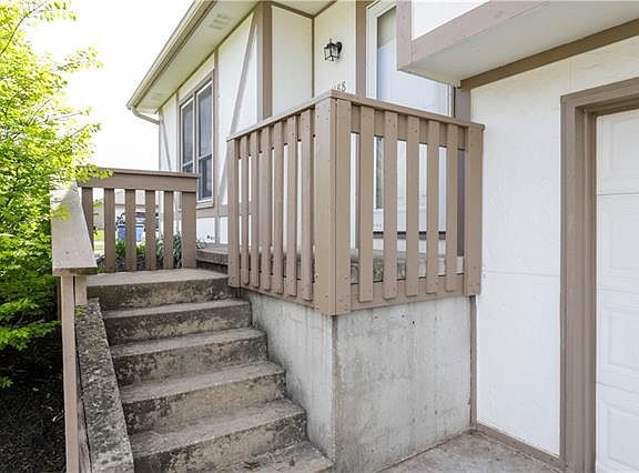 5th image of 1188 S Greenwood Park