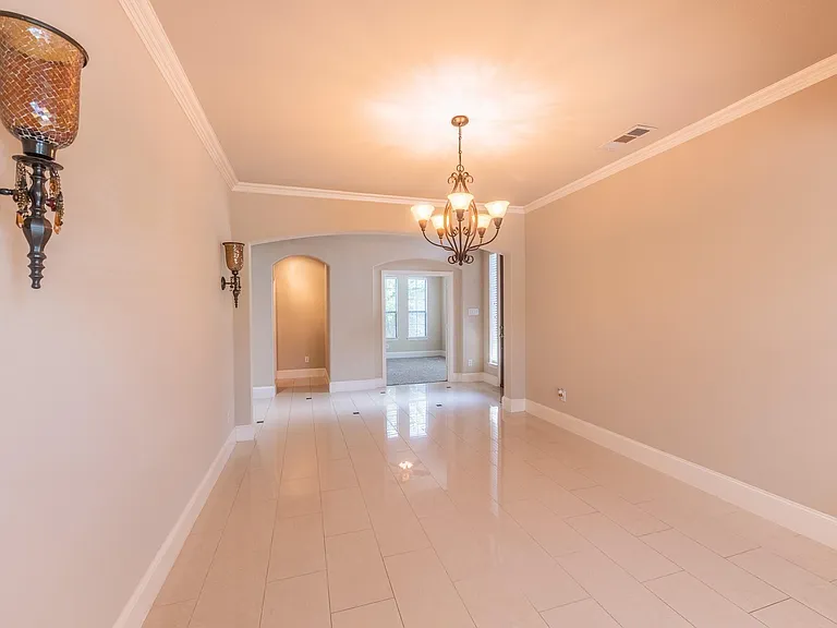 3517 Summerfield Dr — Photo 3