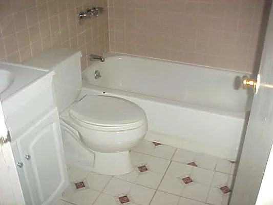 Rented by PMG Real Estate  | media 6