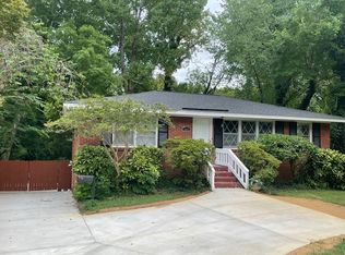 3439 Windsor Dr, Charlotte, NC 28209
