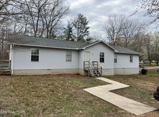 669 Myrtle Ave, Crossville, TN 38555
