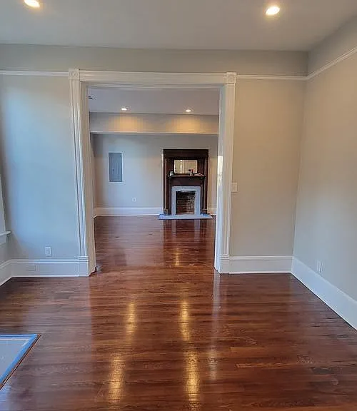 1319 Harrison St — Photo 4