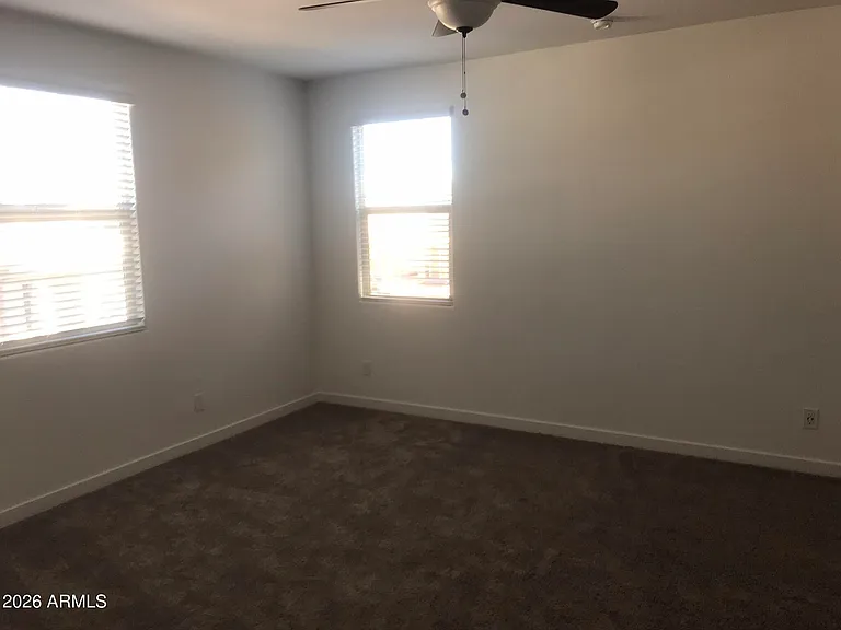 1165 E Thompson Way — Photo 16