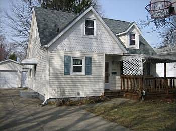 1st image of 1335 Noble St