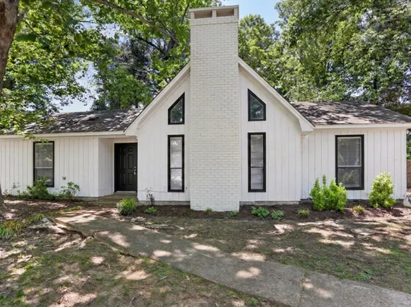 2081 Rose Garden Cv, Memphis, TN 38133