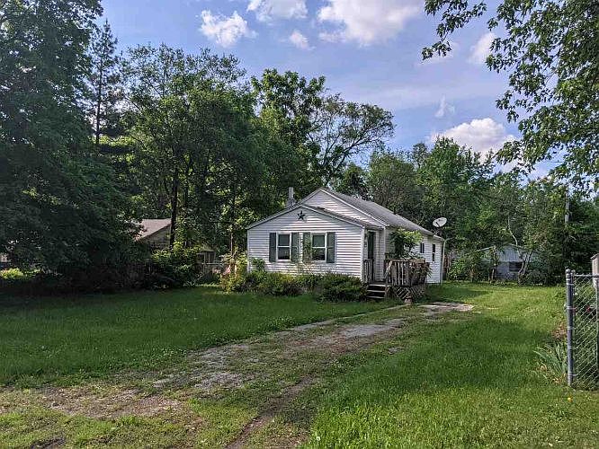 1st image of 110 Winona Dr