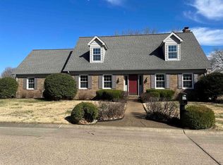 1046 Kingswood Dr, Evansville, IN 47715