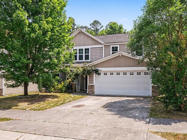 4418 Stonewall Dr, Raleigh, NC 27604