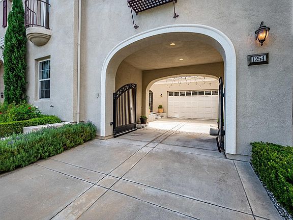 4th image of 1254 Ariel Drive