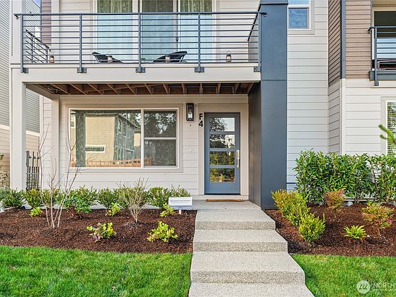 5th image of 3915 198th Street SE #F4