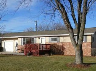 1834 Englewood Dr, Bay City, MI