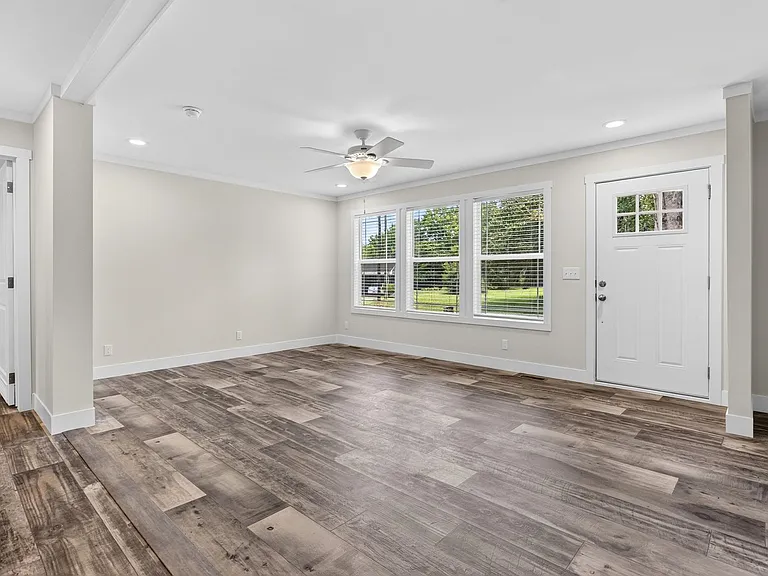 6683 Gary Ln — Photo 8