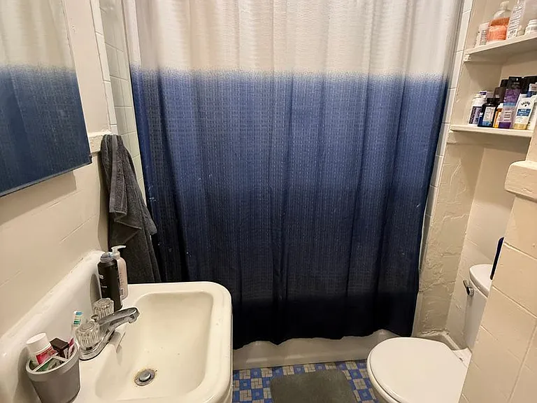 1415 Laurel Ave #26 — Photo 5