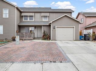 2705 Garrett St, Yakima, WA 98902