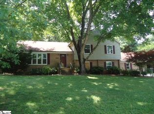 5050 Coach Hill Dr, Greenville, SC 29615