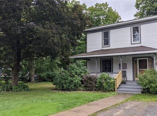 48 3rd St, Camden, NY 13316