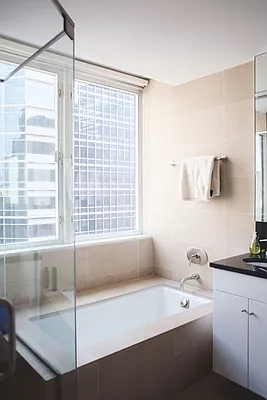 Rented by RES New York | media 11