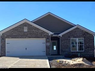 3626 Crimson Cir, Maryville, TN 37801