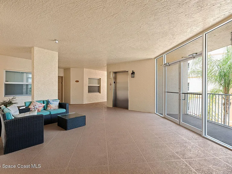 817 Mystic Dr #302 — Photo 4